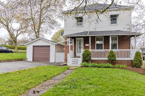 5717 Lowell Ave, Niagara Falls, ON, L2G4E3 | Card Image