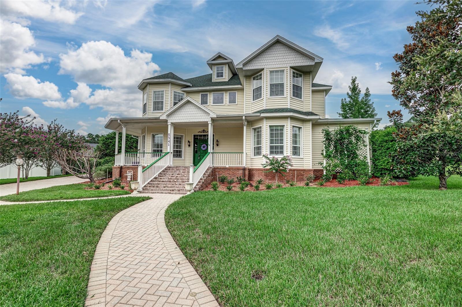 Bloomfield Blvd, Lakeland, FL 33810