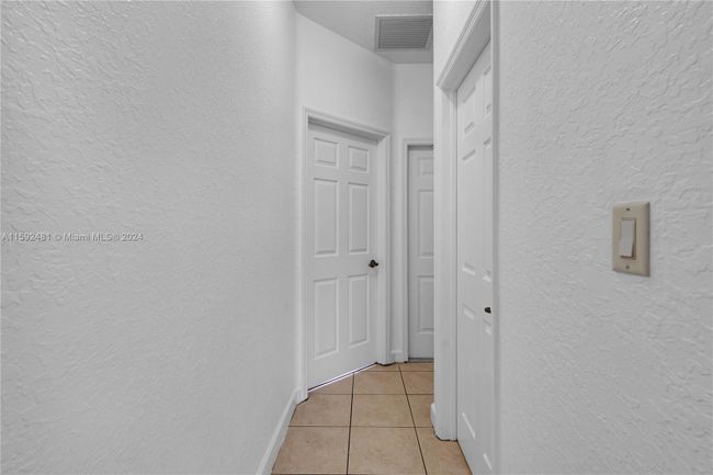 8791 Nw 112th Ct, Townhouse with 3 bedrooms, 2 bathrooms and null parking in Doral FL | Image 26