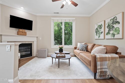 unit-401-400 W Rosemary St, Chapel Hill, NC, 27516-2345 | Card Image