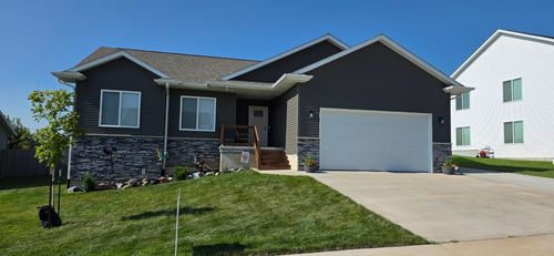 425 Galileo Dr, Riverside, IA, 52327-2101 | Card Image