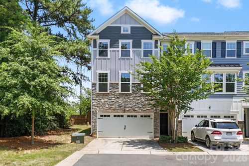 15124 Holly Run Ln, Charlotte, NC, 28277-4995 | Card Image