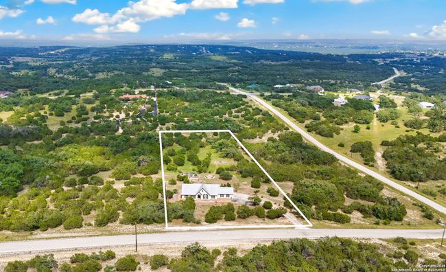 212 Vista View Pl, House other with 4 bedrooms, 2 bathrooms and null parking in Spring Branch TX | Image 6
