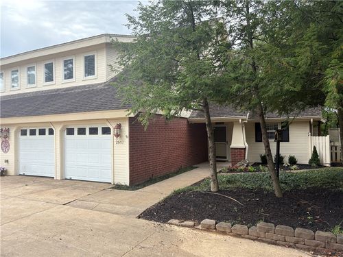 2607 E Joyce Blvd, Fayetteville, AR, 72703-4555 | Card Image