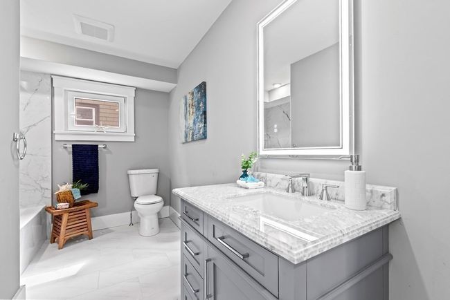 1 - 27 Central Rd, Condo with 4 bedrooms, 3 bathrooms and null parking in Somerville MA | Image 29