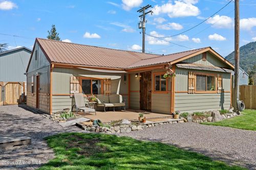 112 W 3rd Ave, Clark Fork, ID, 83811-0106 | Card Image