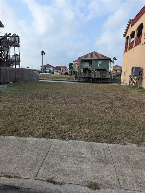 705 Enchanted Harbor Street, Corpus Christi, TX, 78402 | Card Image