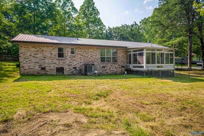 1305 Beeson Gap Rd Ne, House other with 3 bedrooms, 2 bathrooms and null parking in Fort Payne AL | Image 28