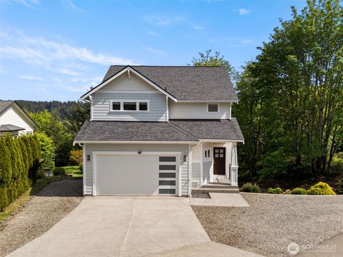 10615 33rd Avenue Ct Nw, Gig Harbor, WA, 98332-8913 | Card Image