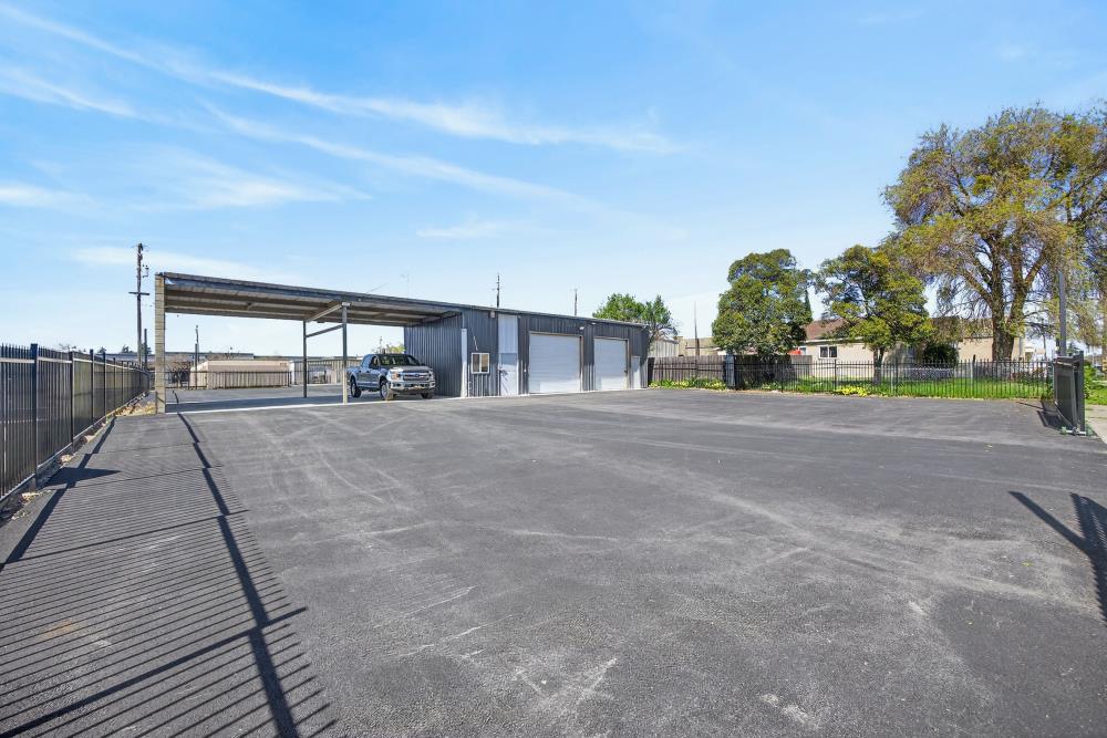 Commercial Sale in Marysville 3