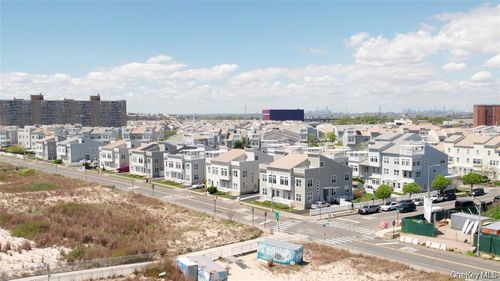 6910 Beach Front Rd, Arverne, NY, 11692 | Card Image