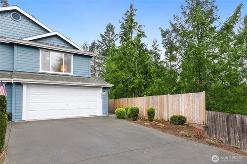 22703 Se 242nd Pl, Maple Valley, WA, 98038-5832 | Card Image