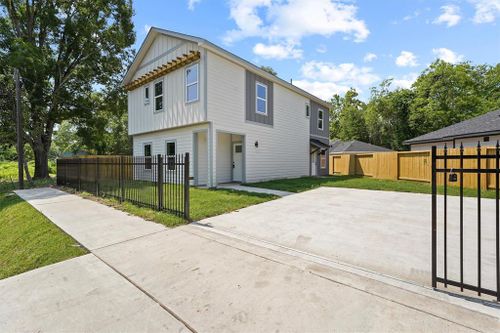 6519 Maybell Street, Houston, TX, 77091 | Card Image