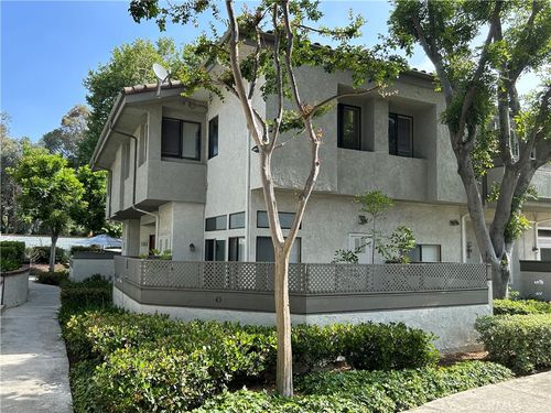 45 Willowcrest Ln, Pomona, CA, 91766-6612 | Card Image