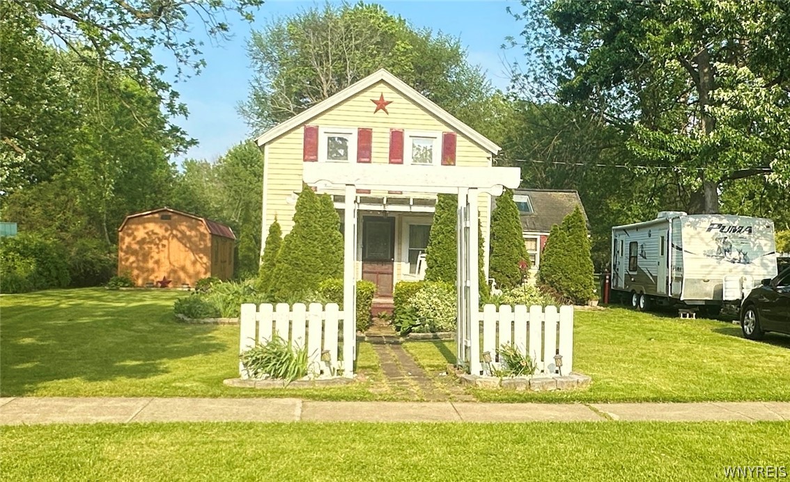 Harbor St, Wilson, NY 14172