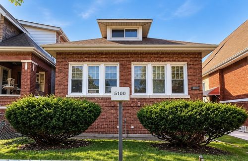 9018 S Ada Street, Chicago, IL, 60620 | Card Image