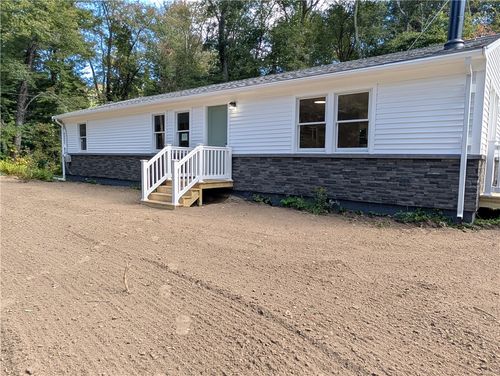 3 Wetherbee Rd, Foster, RI, 02825-1456 | Card Image