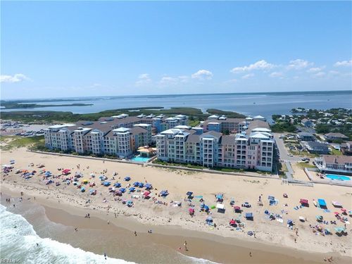 apt-332b-3738 Sandpiper Rd, Virginia Beach, VA, 23456-4385 | Card Image