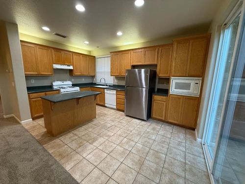 301 Unity Cir, Sacramento, CA, 95833-3771 | Card Image