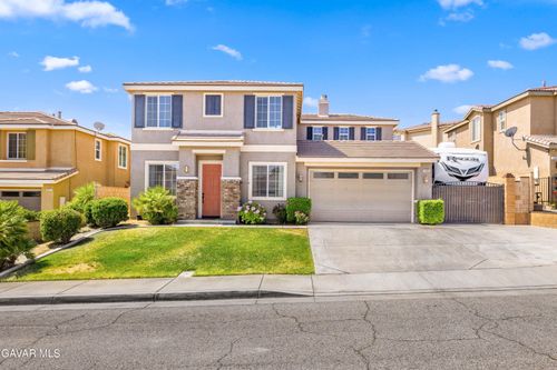 5080 Meadowsweet Dr, Palmdale, CA, 93551-5760 | Card Image