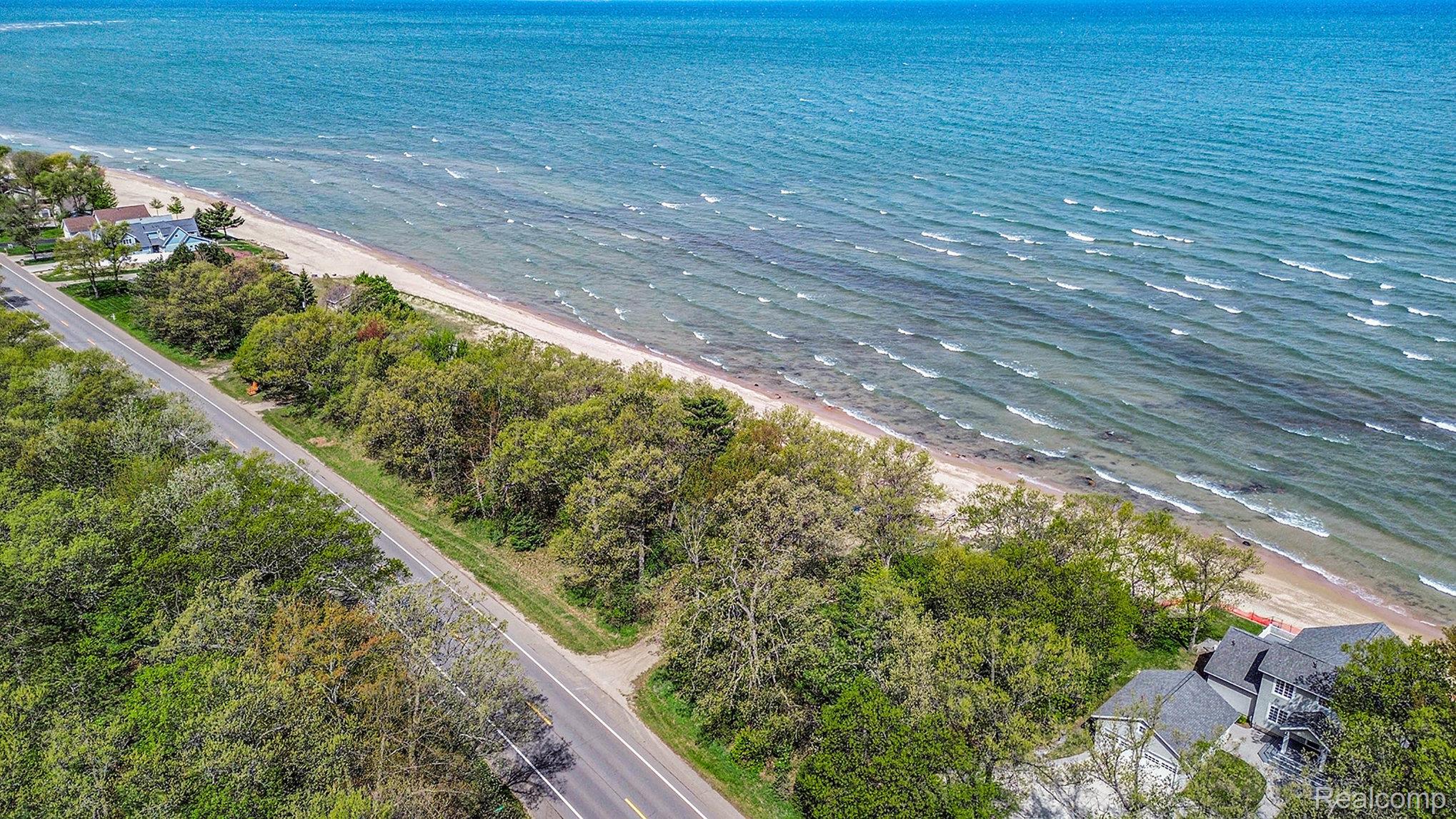 Land in Lake Township 4