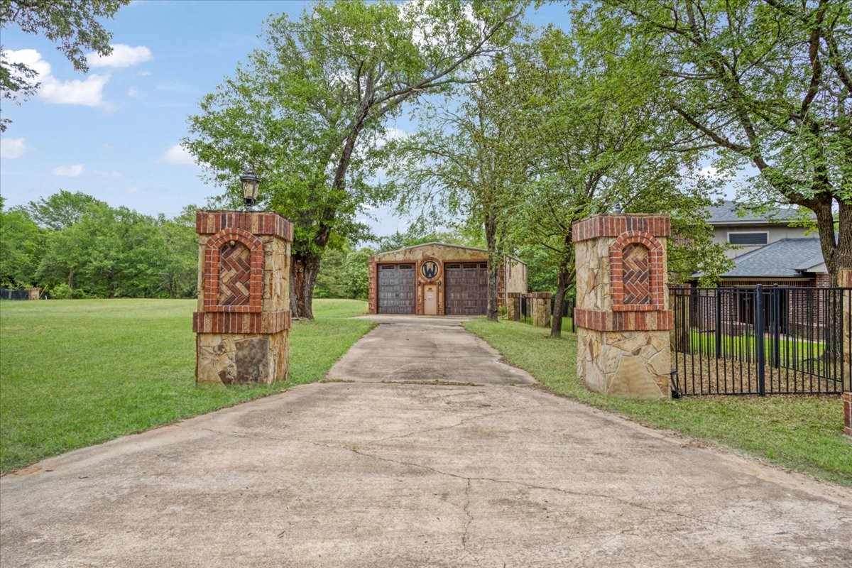 Land in Powderly 2