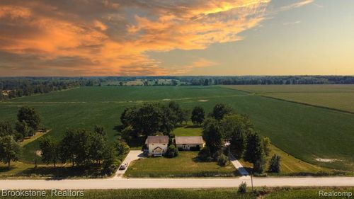 11569 Hill Rd, Riley, MI, 48041-1909 | Card Image