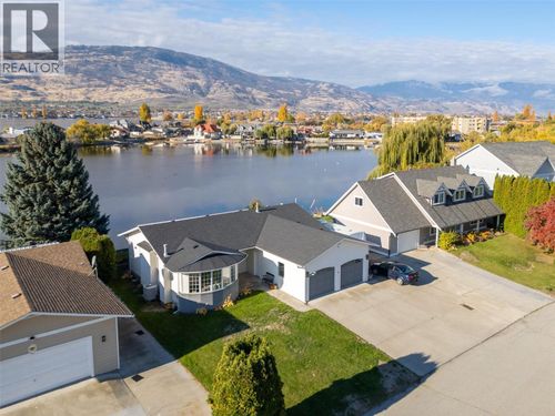 38 Bayview Cres, Osoyoos, BC, V0H1V6 | Card Image
