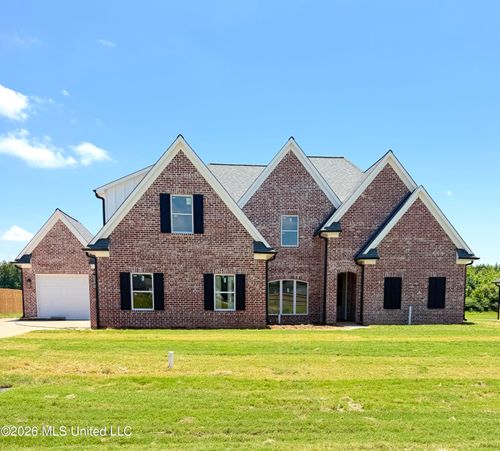 4365 Edison Dr, Nesbit, MS, 38651-8211 | Card Image