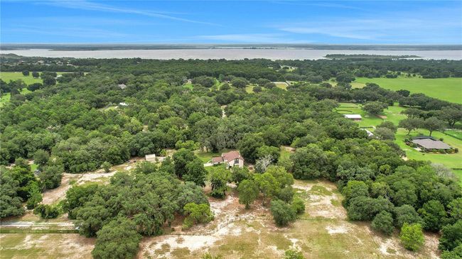 4814 Griffin View Dr, House other with 3 bedrooms, 3 bathrooms and null parking in LADY LAKE FL | Image 78