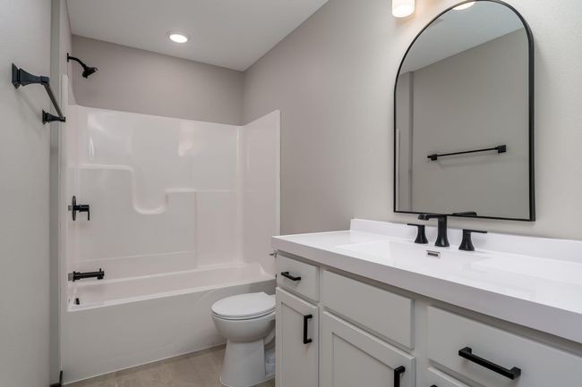 A - 210 Main St W, Home with 3 bedrooms, 4 bathrooms and null parking in Elysian MN | Image 24