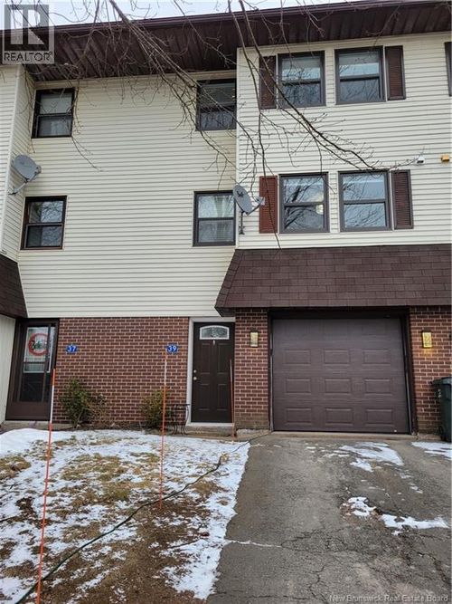 39 Hillsview Cres, Rothesay, NB, E2E3N4 | Card Image