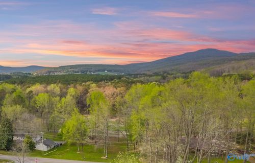 105 Blackfoot Bnd, Gurley, AL, 35748-9774 | Card Image