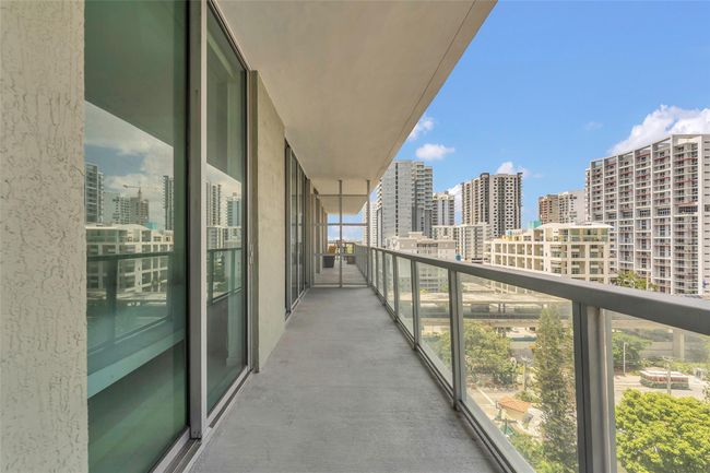 APT-1224N - 1111 Sw 1 St Ave, Condo with 1 bedrooms, 1 bathrooms and null parking in Miami FL | Image 15