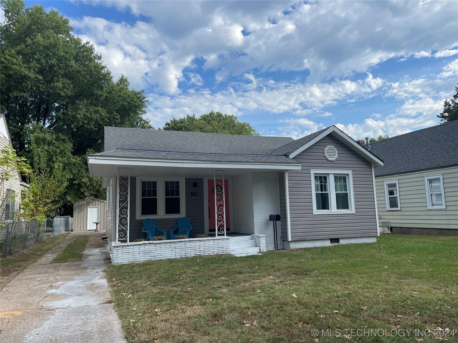 Hayes St, Muskogee, OK 74403