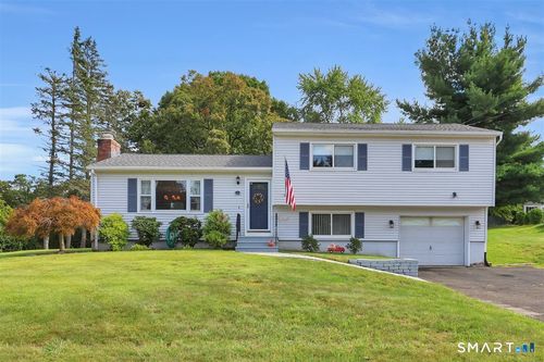 40 Meeker Rd, Southington, CT, 06489-2233 | Card Image