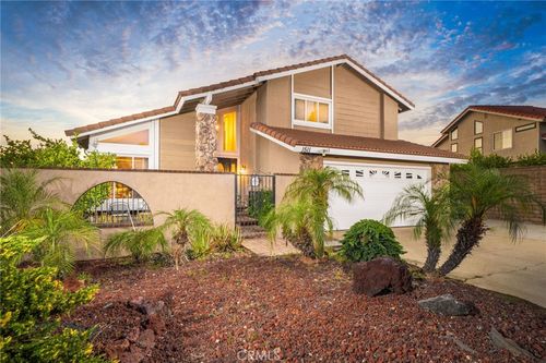 1511 Deer Crossing Dr, Diamond Bar, CA, 91765-2627 | Card Image