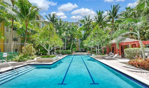 apt-318-6001 Sw 70th St, South Miami, FL, 33143-3425 | Card Image