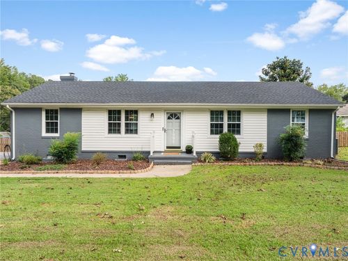 7990 Meadow Dr, Mechanicsville, VA, 23111-3623 | Card Image