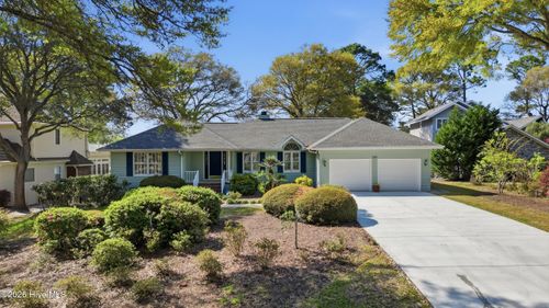 265 Creek View Dr, Sunset Beach, NC, 28468-4425 | Card Image