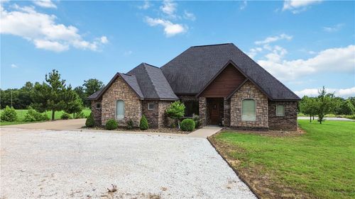 16135 Pembleton Ranch Rd, Gravette, AR, 72736-8639 | Card Image