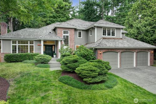 22328 Ne 19th St, Sammamish, WA, 98074-4142 | Card Image