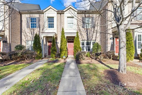 518 Armour St, Davidson, NC, 28036-6927 | Card Image