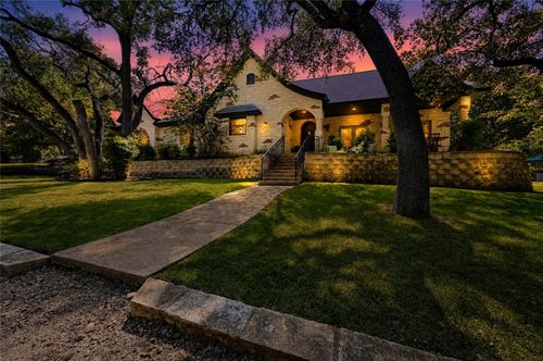 700 Willow Creek Road, Salado, TX, 76571 | Card Image