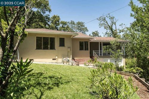 877 Mountain View Dr, Lafayette, CA, 94549-4213 | Card Image