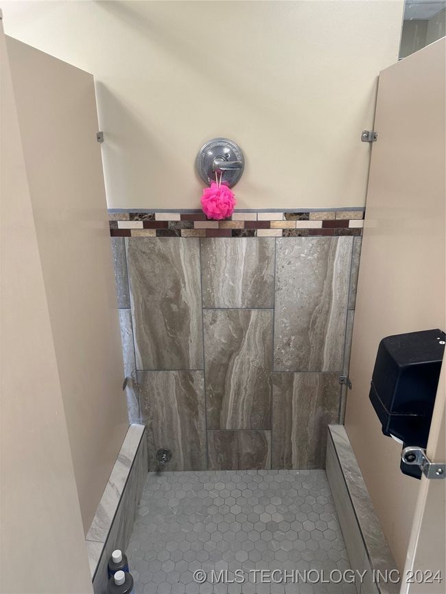 206 E 3 Rd St, Home with 0 bedrooms, 0 bathrooms and null parking in Skiatook OK | Image 12