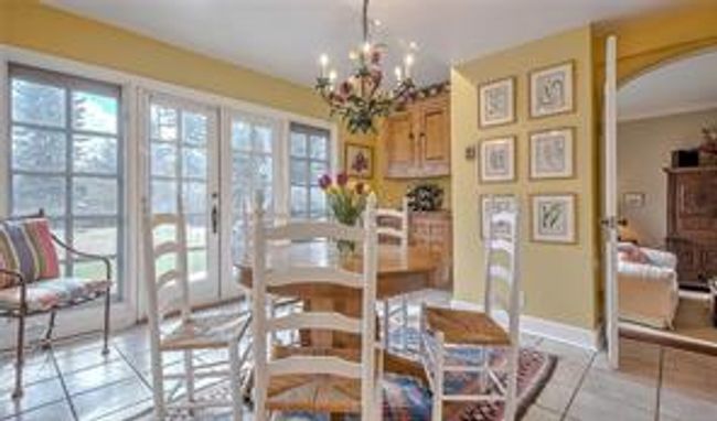 2722 Montcalm Cres Sw, House detached with 4 bedrooms, 2 bathrooms and 3 parking in Calgary AB | Image 8