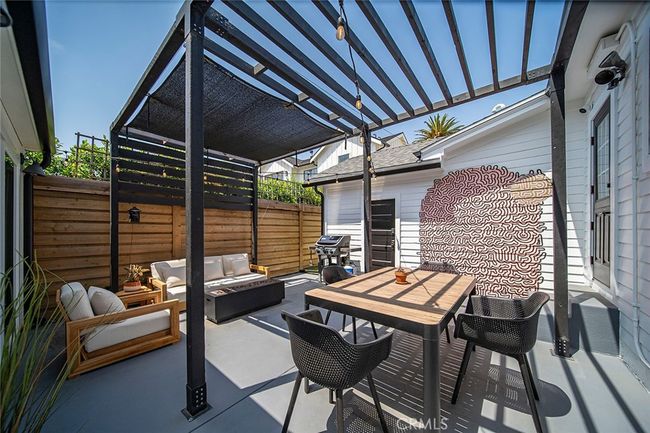 4218 E 3 Rd St, House other with 2 bedrooms, 1 bathrooms and 1 parking in Long Beach CA | Image 22