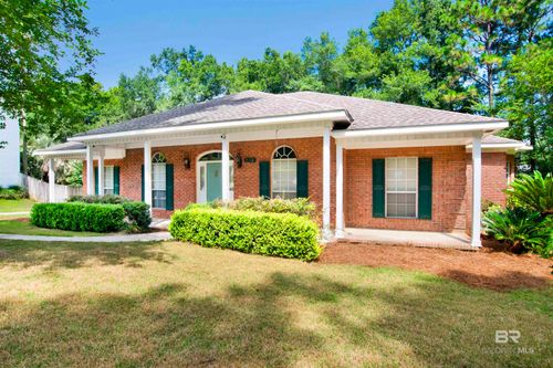 105 Boosketuh Cir, Daphne, AL, 36526-7721 | Card Image