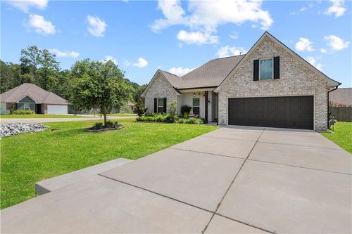 20599 Stone House Road, Hammond, LA, 70401 | Card Image